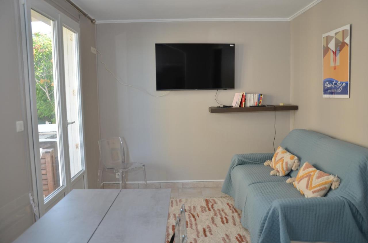 Les Pieds Dans L'Eau Apartamento Saint-Cyr-sur-Mer Exterior foto